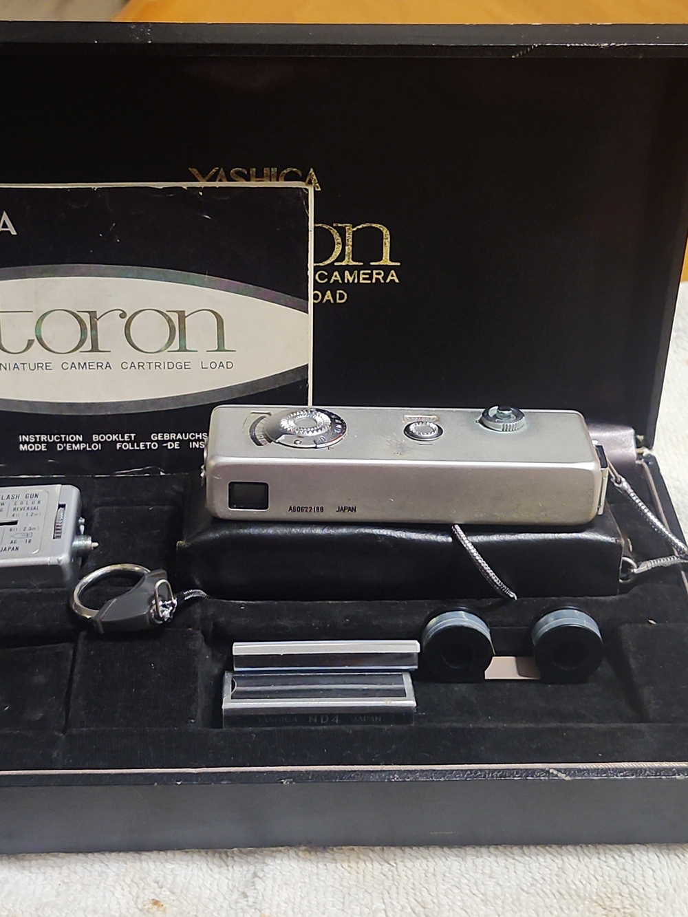 : Vintage Yashica Atoron 8x11mm Subminiature Spy Camera Complete Kit - FULLY FUN